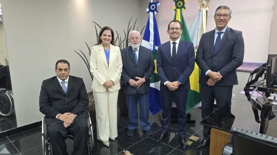 REUNIÃO INSTITUCIONAL